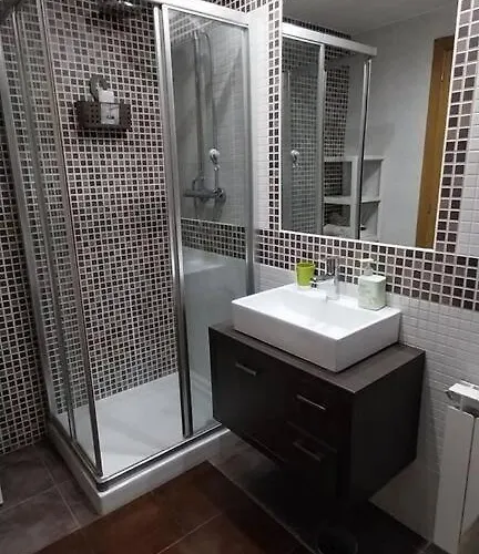 Naranco Huca Appartement Oviedo